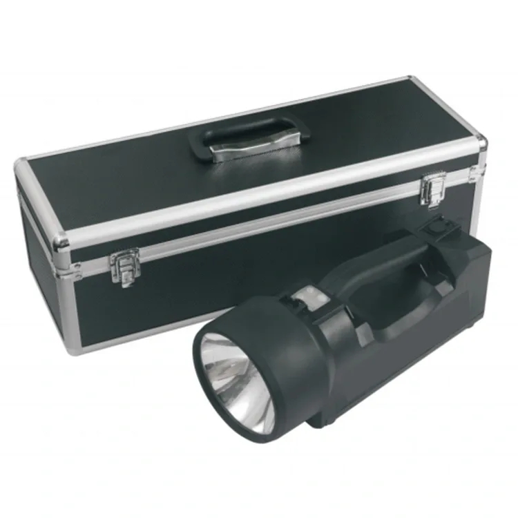 Seo u lokelang ho se ela hloko ha u sebelisa Portable Xenon Searchlight